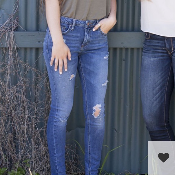 Forever 21 Denim - Distressed skinny jeans